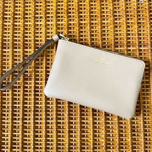 Coach Clutch Wristlet ✨